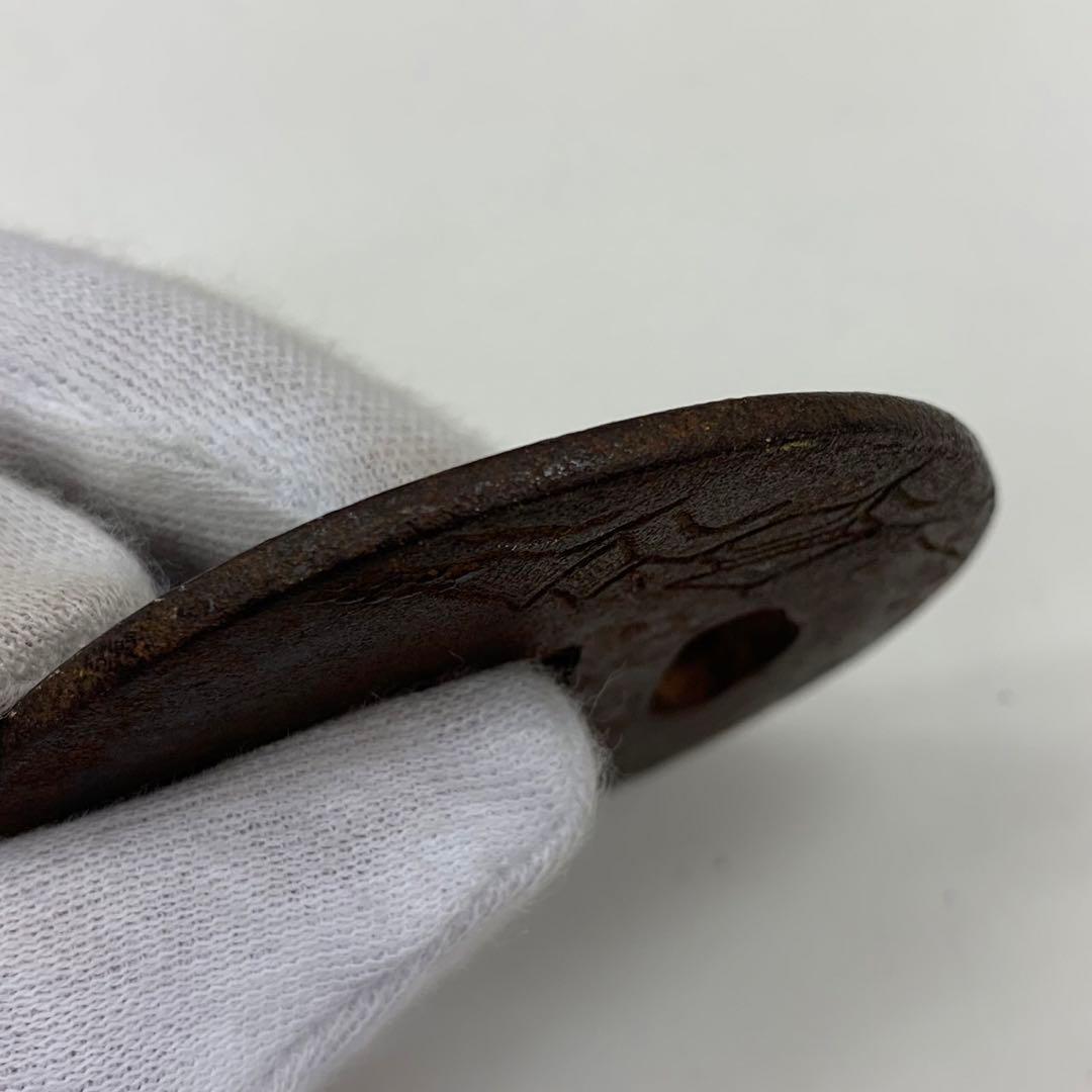 刀鍔 金象嵌 金彩 刀装具 鉄鍔 山水家人図 時代物