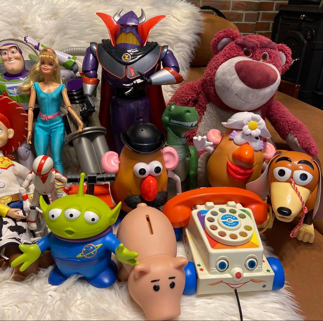 トイストーリーフィギュア　人形