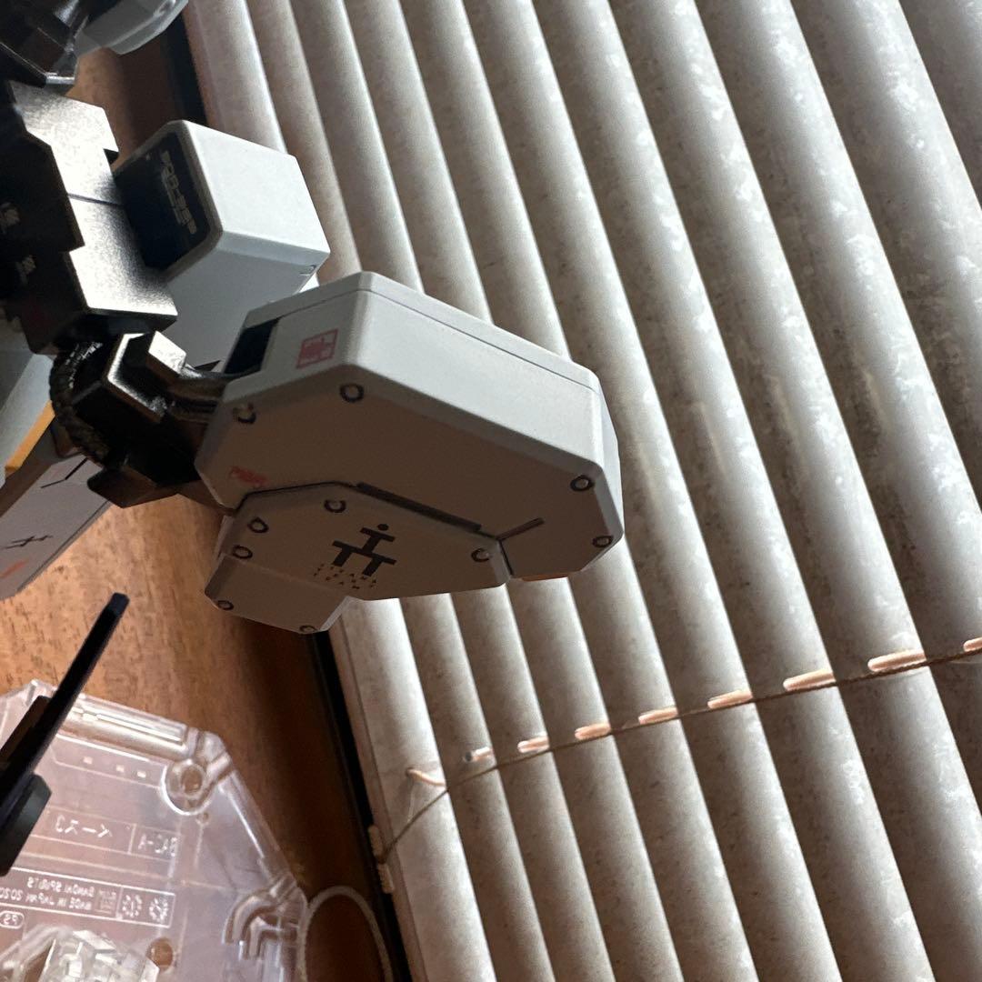 プレミアムバンダイ限定MGガンダムTR-1ヘイルズ2号機アーリータイプ全塗装品