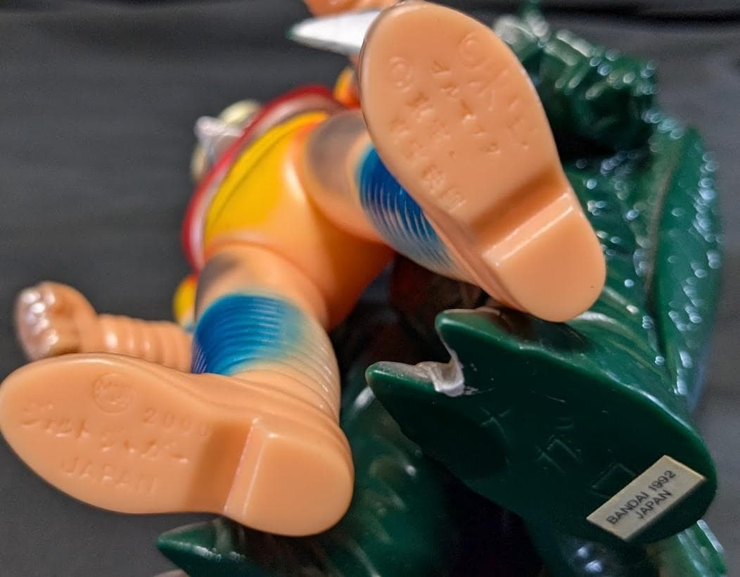 ジェットジャガー＆メガロ（Ｍ１号・ブルマァク復刻）ソフビフィギュア２体セット