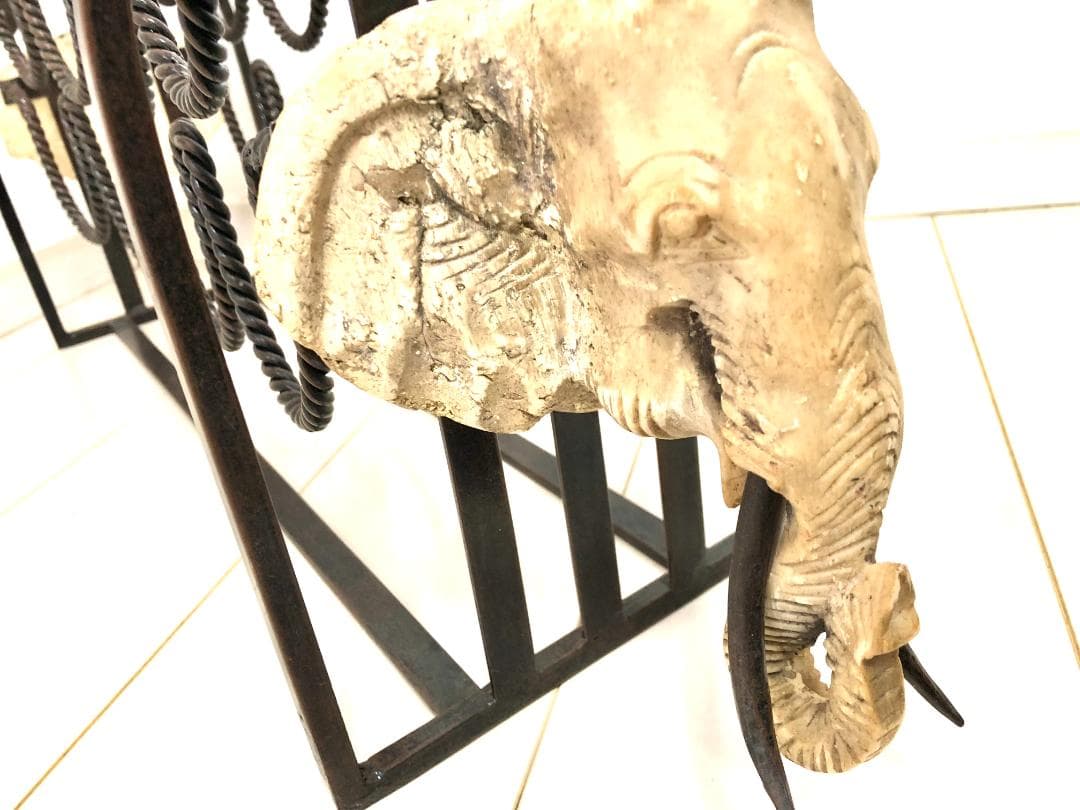 【レア・アンティーク】アイアンラック 石像彫刻 ワインラック 8本収納可 象顔