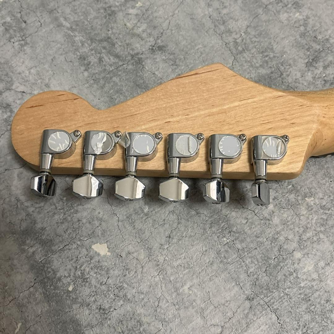 BUSKER’S Lefty ストラトタイプ サンバースト 送料無料　匿名配送