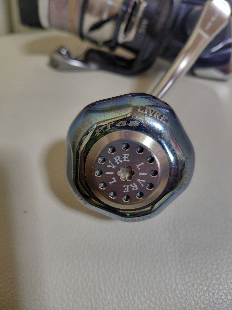 美品　21ツインパワーSW14000XG リブレ PT48ノブ