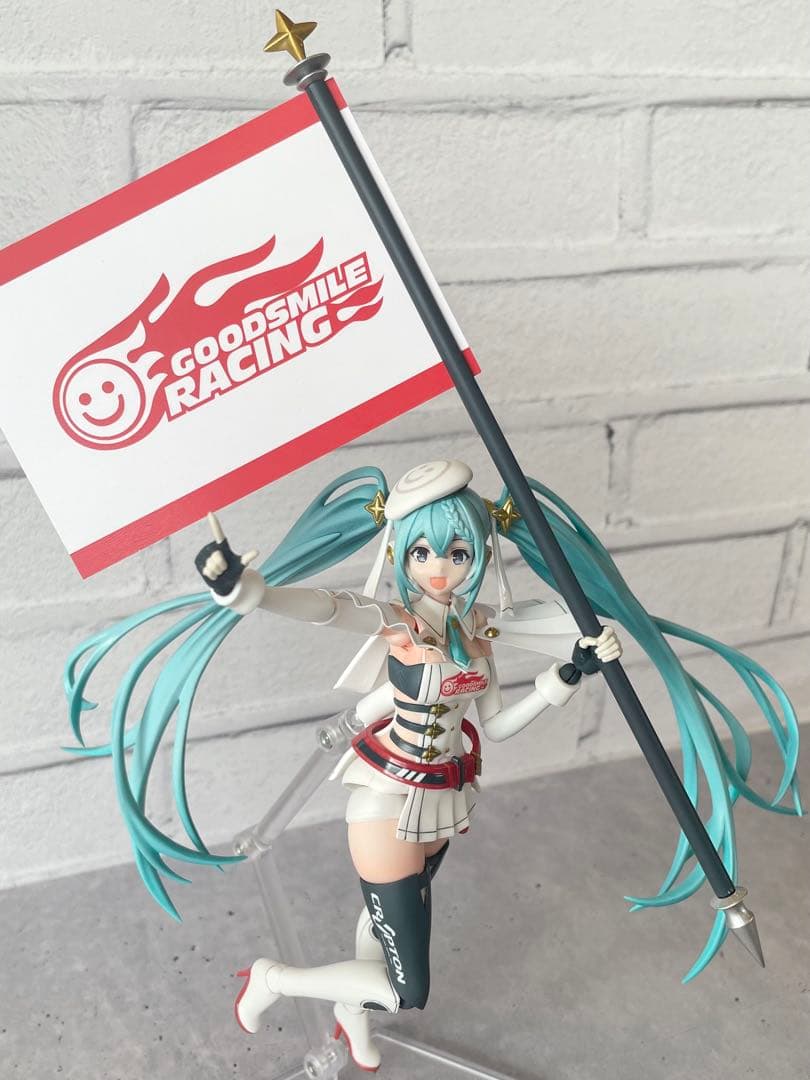 【全塗装・完成品】 レーシングミク 2023Ver. 【PLAMATEA 】