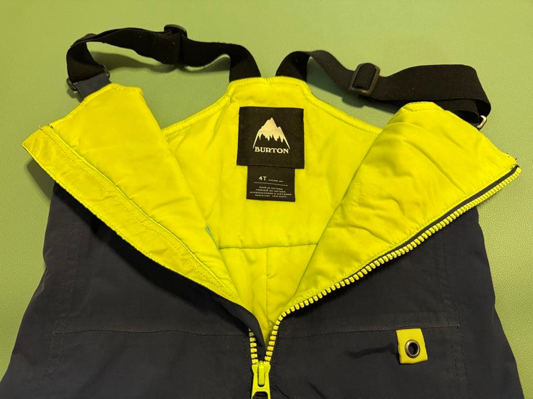 Burton 子ども用スノーボードウェア　上下　バートン