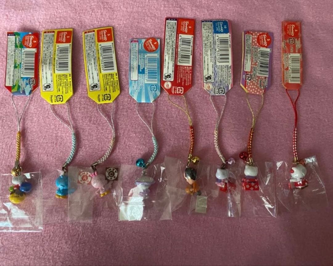 ご当地キティちゃんコラボ根付8コセット