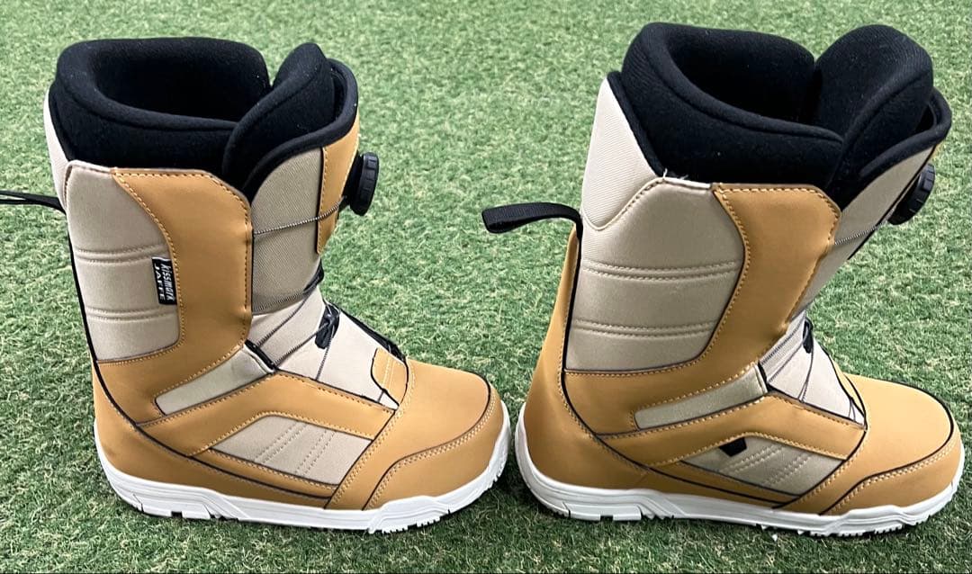 【美品】kissmark スノーボードブーツ 24cm 女性　箱付き