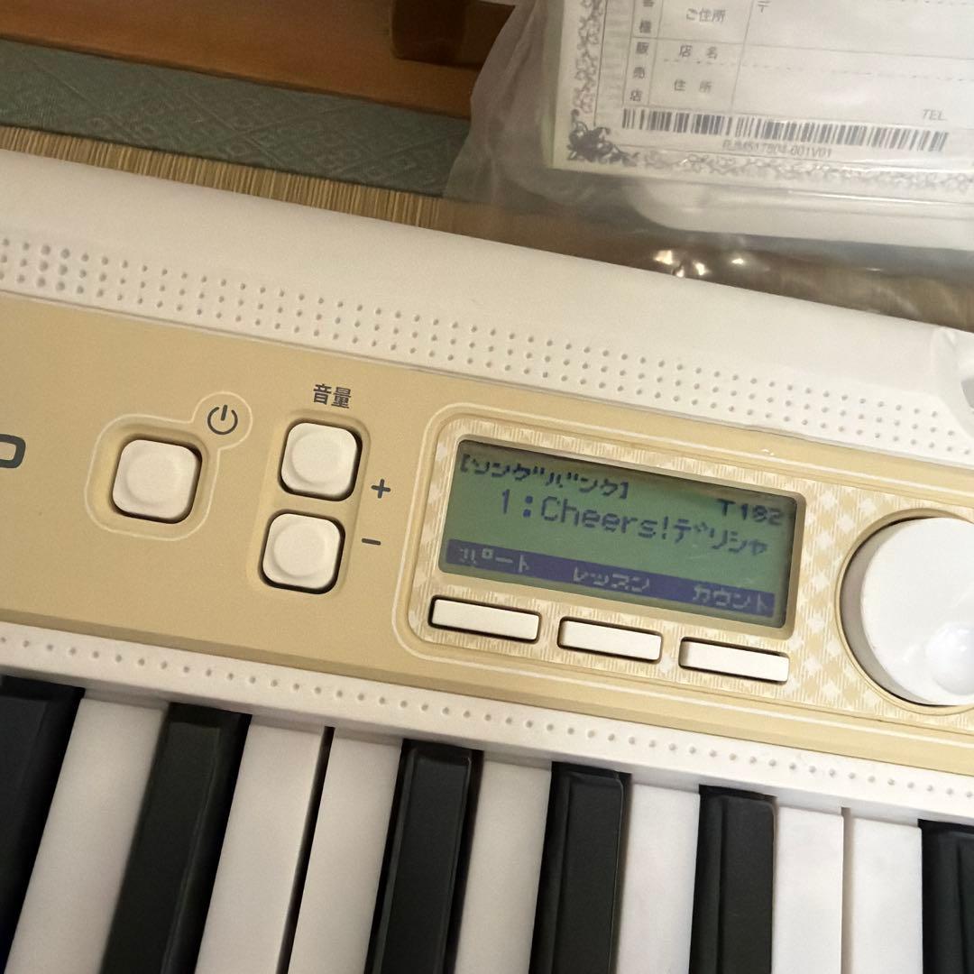 CASIO LK-325 光ナビ キーボード 付属品あり
