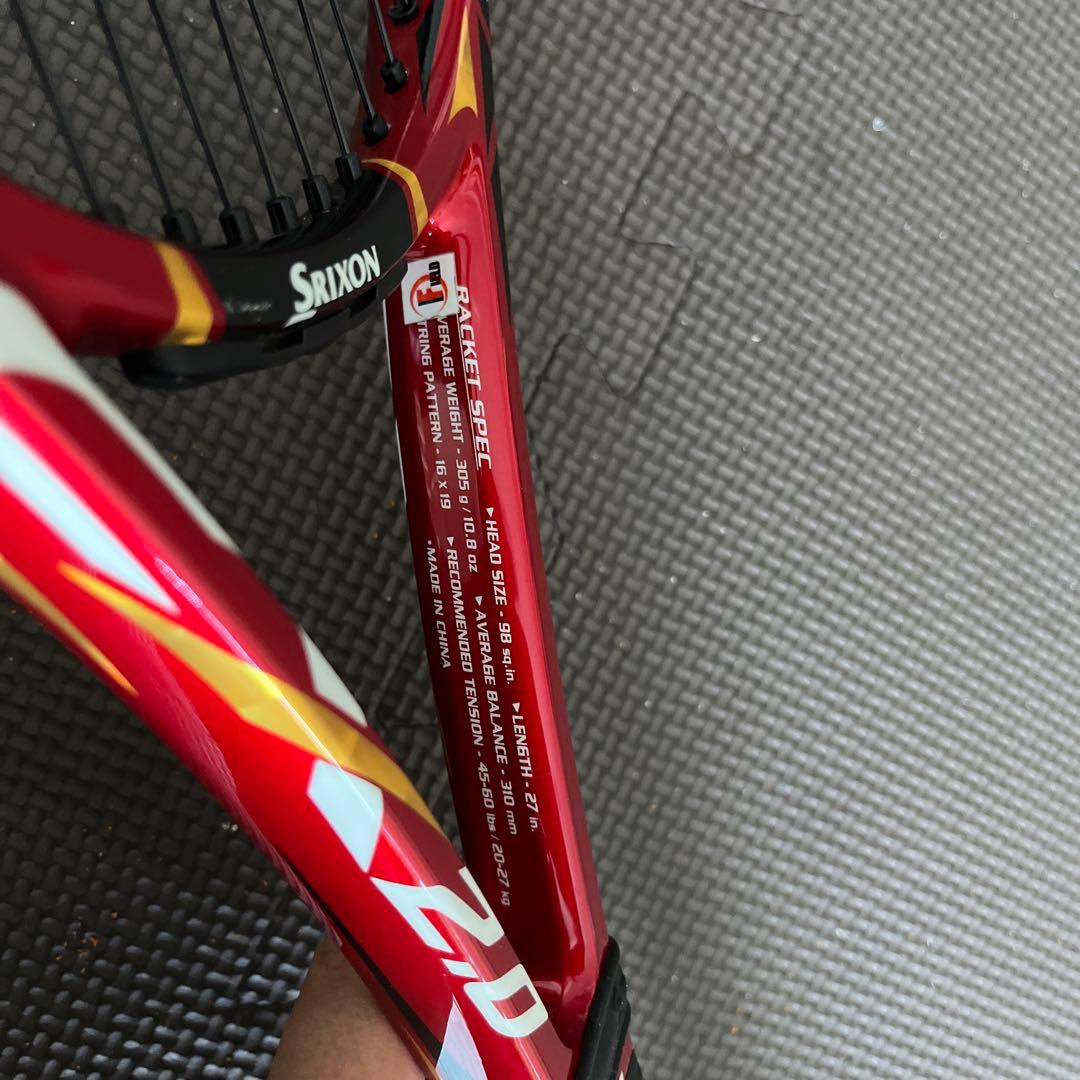 値下げ中　テニスラケット  スリクソン　赤