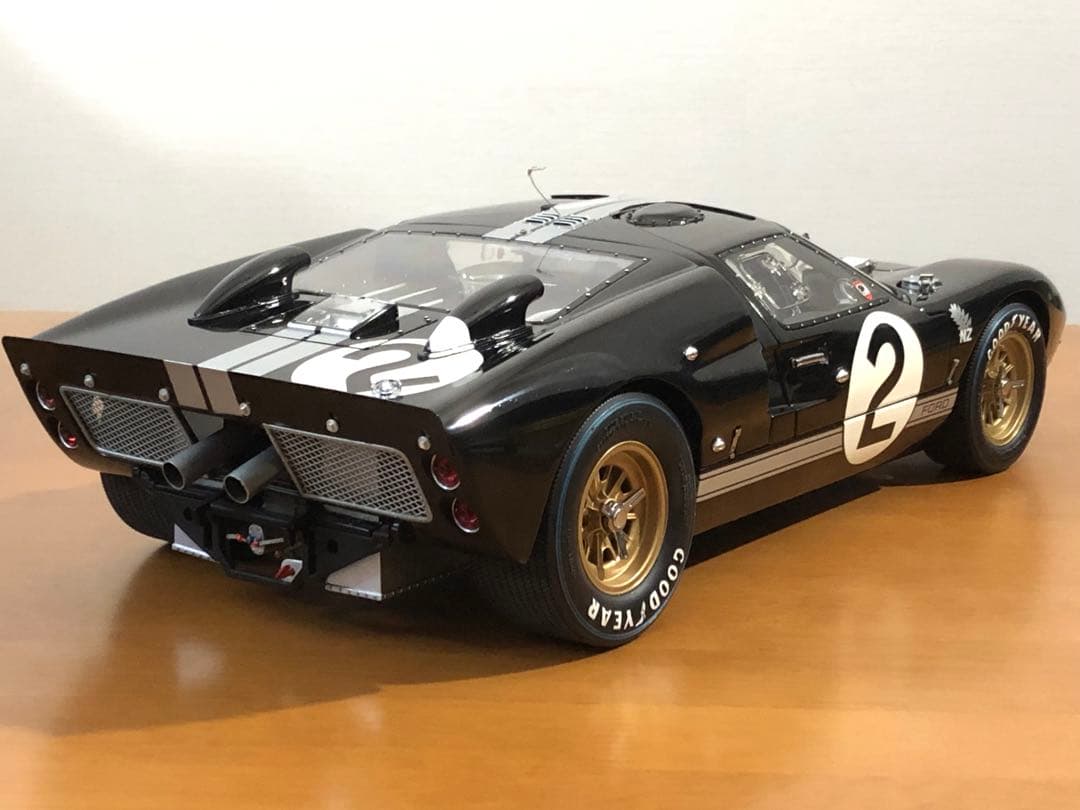 ★絶版 激レア！￼￼EXOTO 1/10 FORD GT40 MkⅡ
