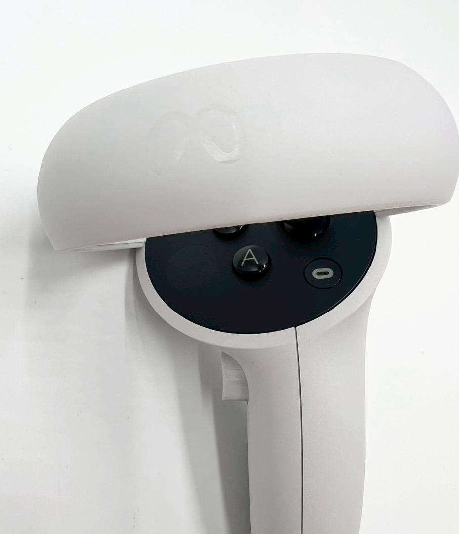 【極美品】 Quest 2 128GBVRヘッドセット