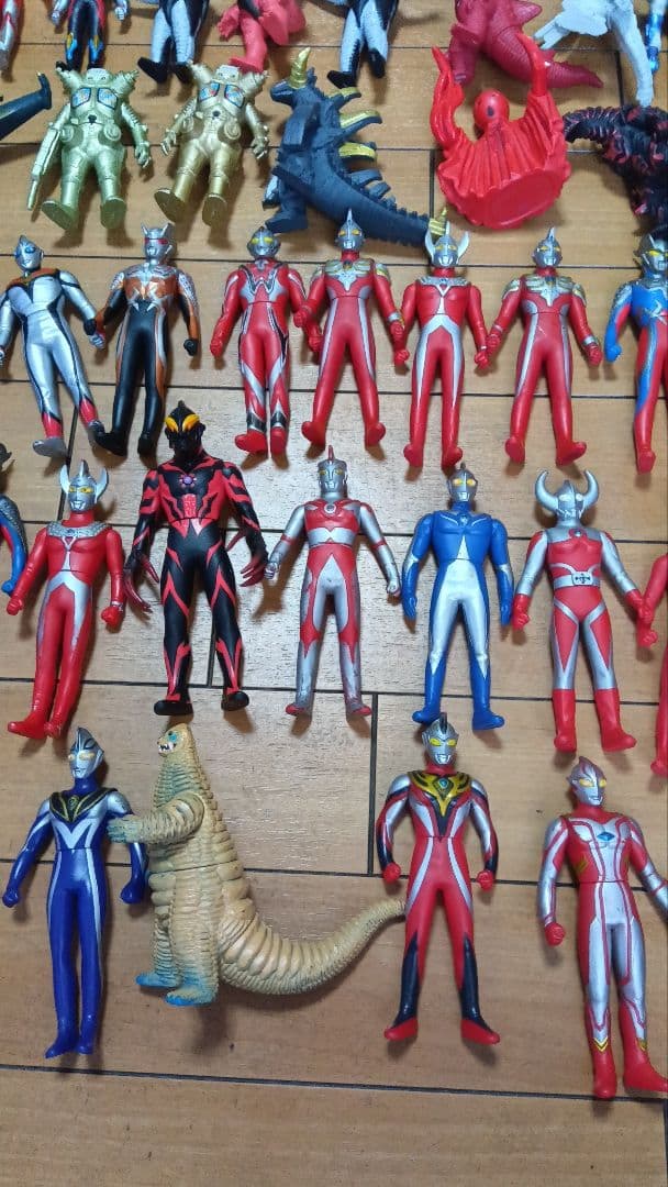 ウルトラマン ソフビ　まとめ売り　 現行サイズ　 旧サイズ　 DX　 ビッグ