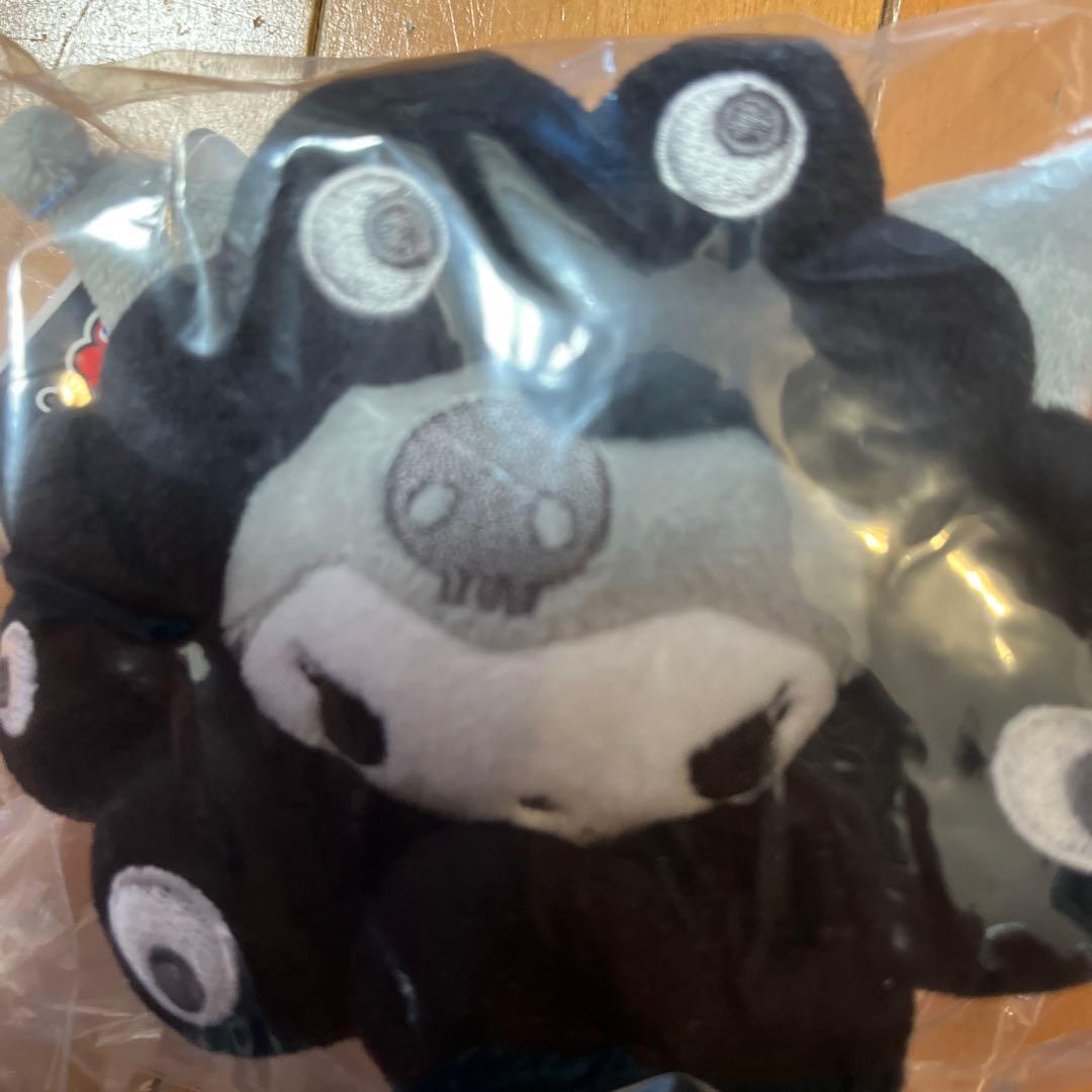 ミャクミャク　なりきりぬいぐるみ　 (BC)ブラック クロミ　サンリオ　カラビナ