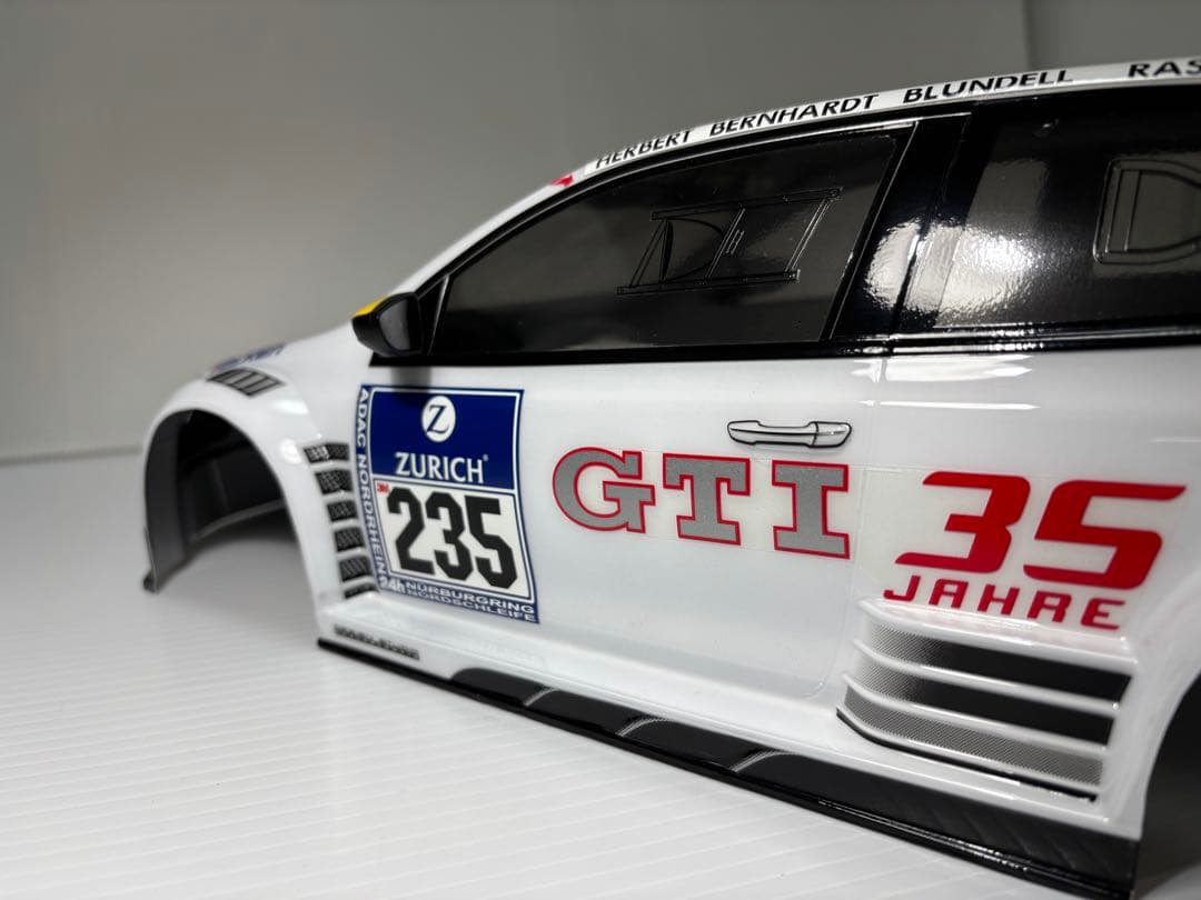 タミヤ 1/10 Volkswagen ゴルフ24 ボディー