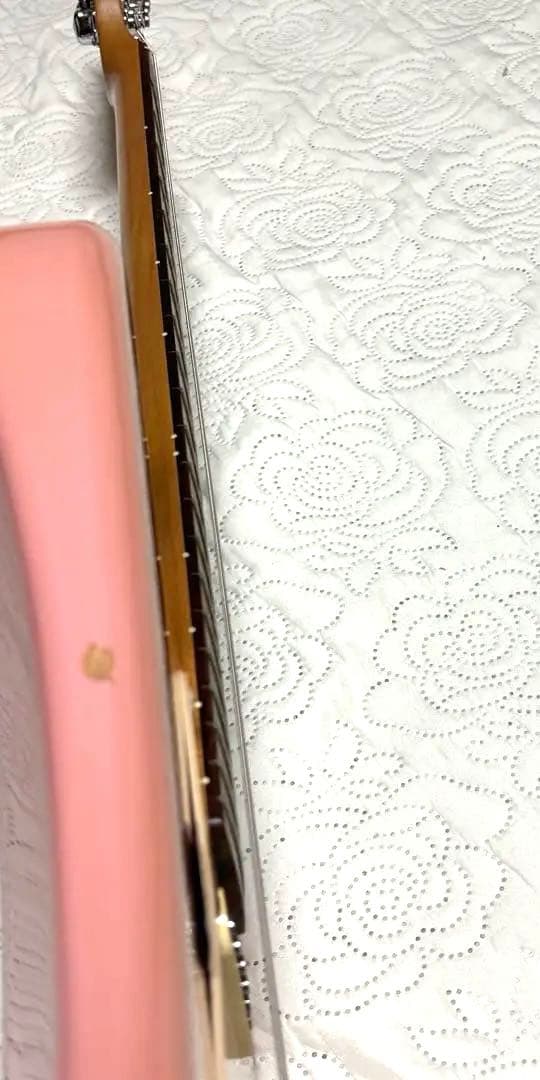 Squier by Fender スクワイヤー ストラトキャスター ピンク