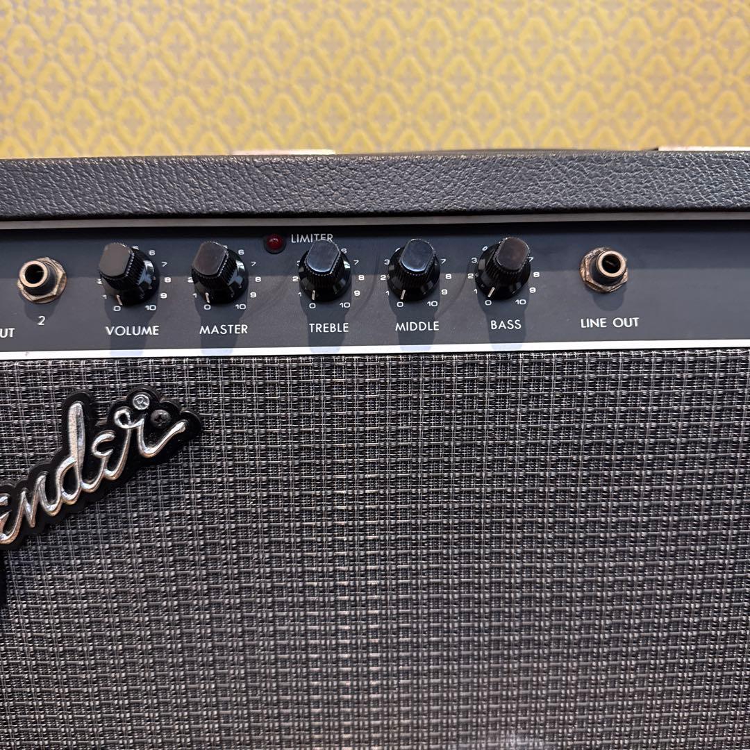正常動作品 Fender Japan BASSMAN 60 BM-60 ベース用