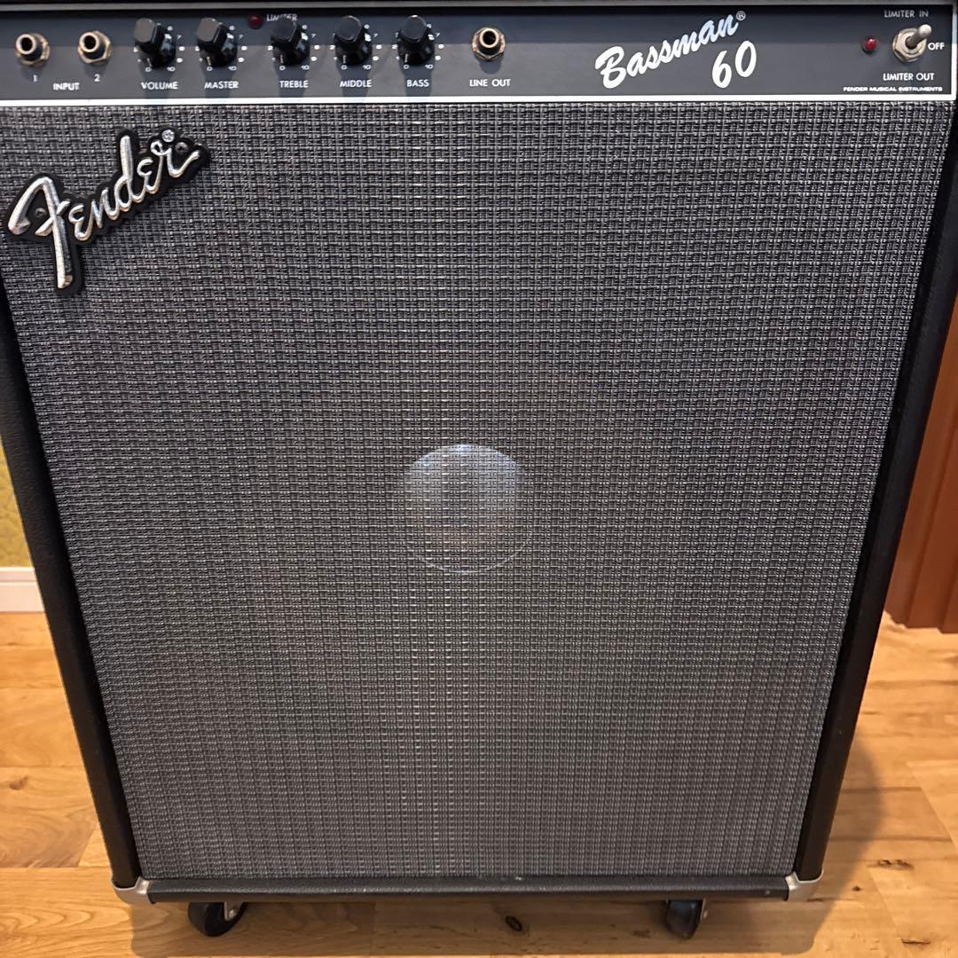 正常動作品 Fender Japan BASSMAN 60 BM-60 ベース用