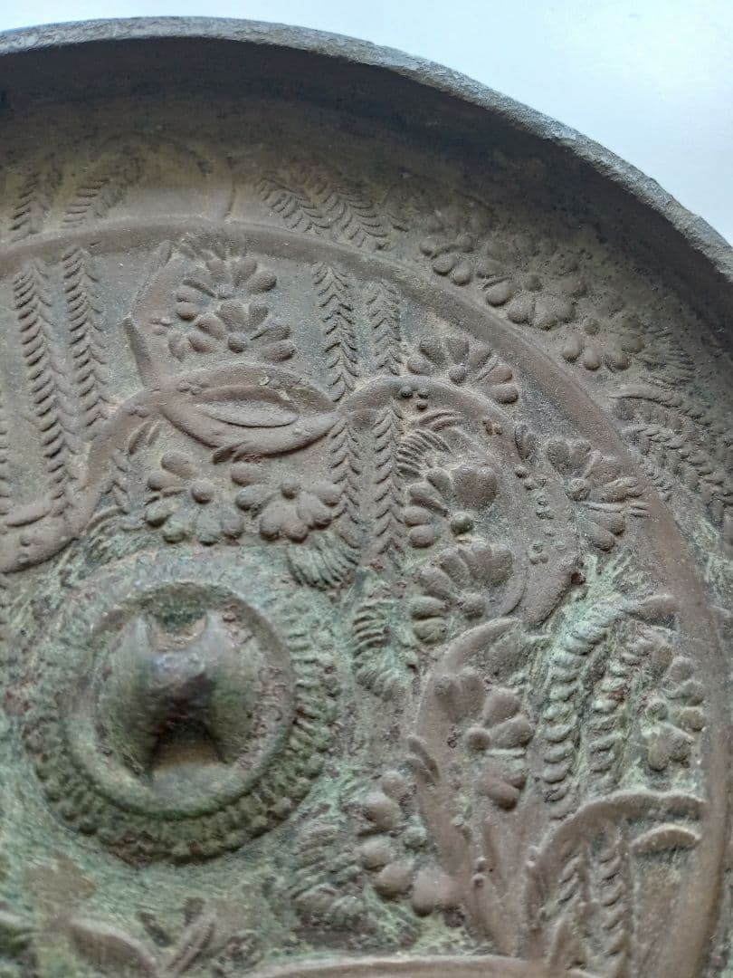 和鏡（古鏡）　桜花垂藤双鳥図　鎌倉時代