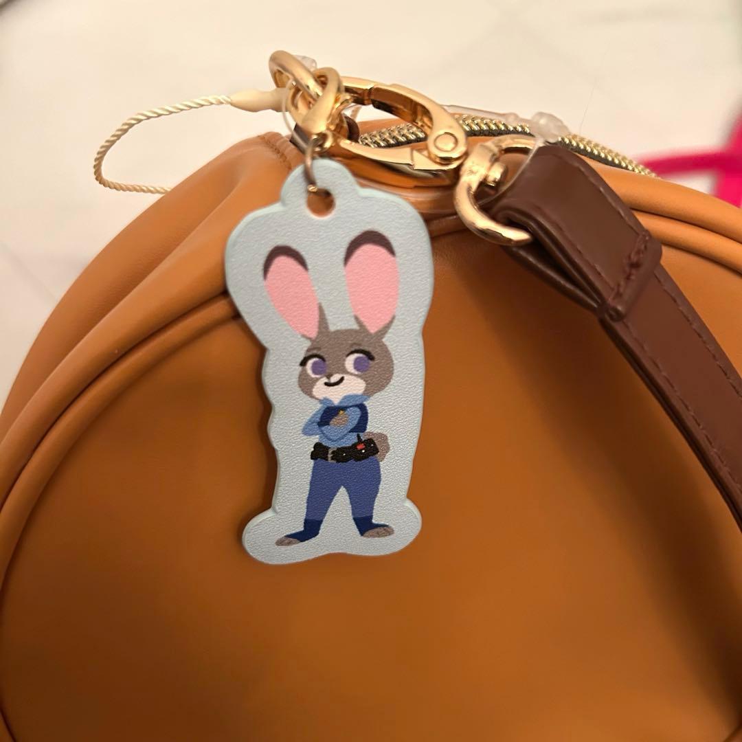 4点セット　ズートピア ニック　ジュディ　ショルダーバッグ　トップス　トレーナー