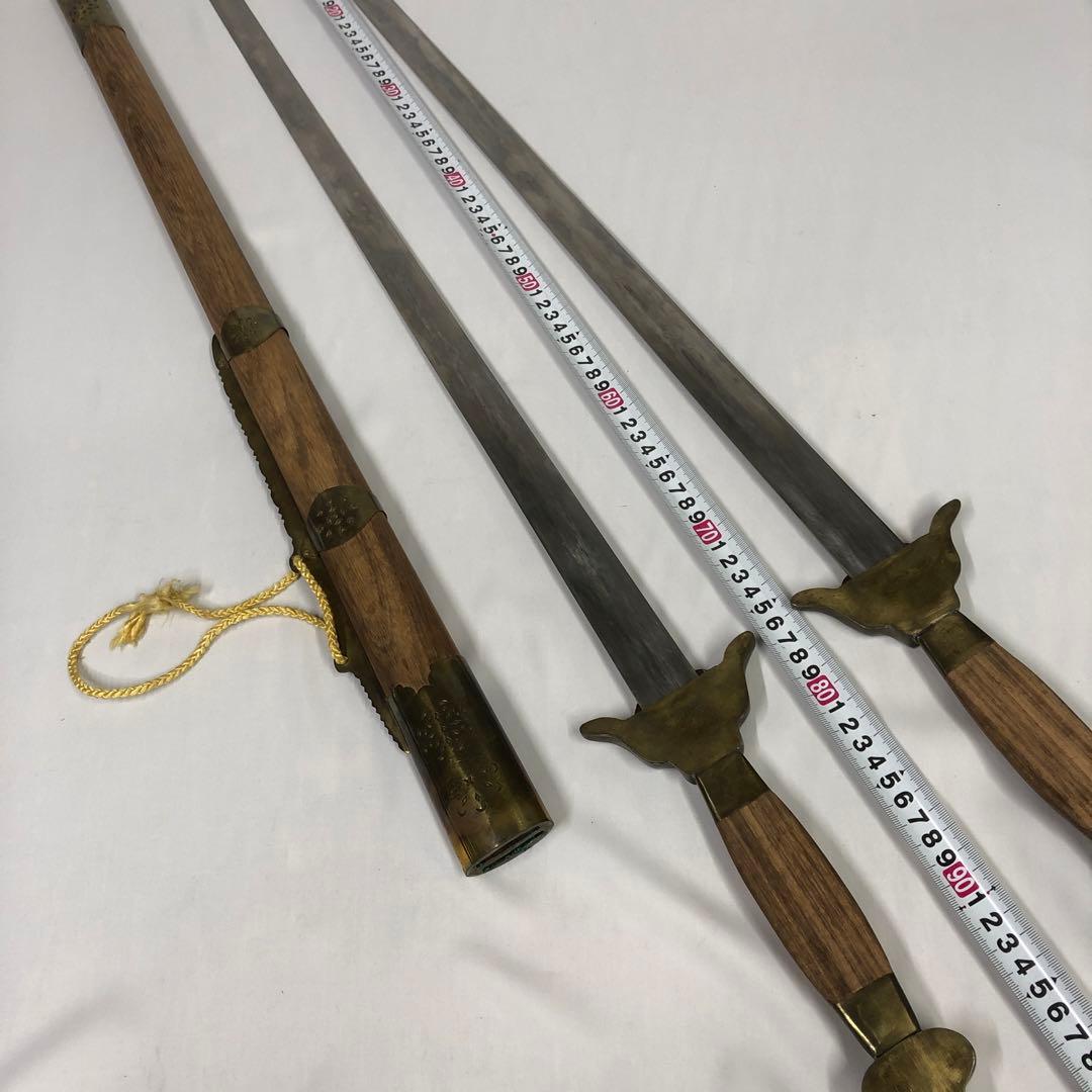 中国舞台用刀剣珍品二刀流￼