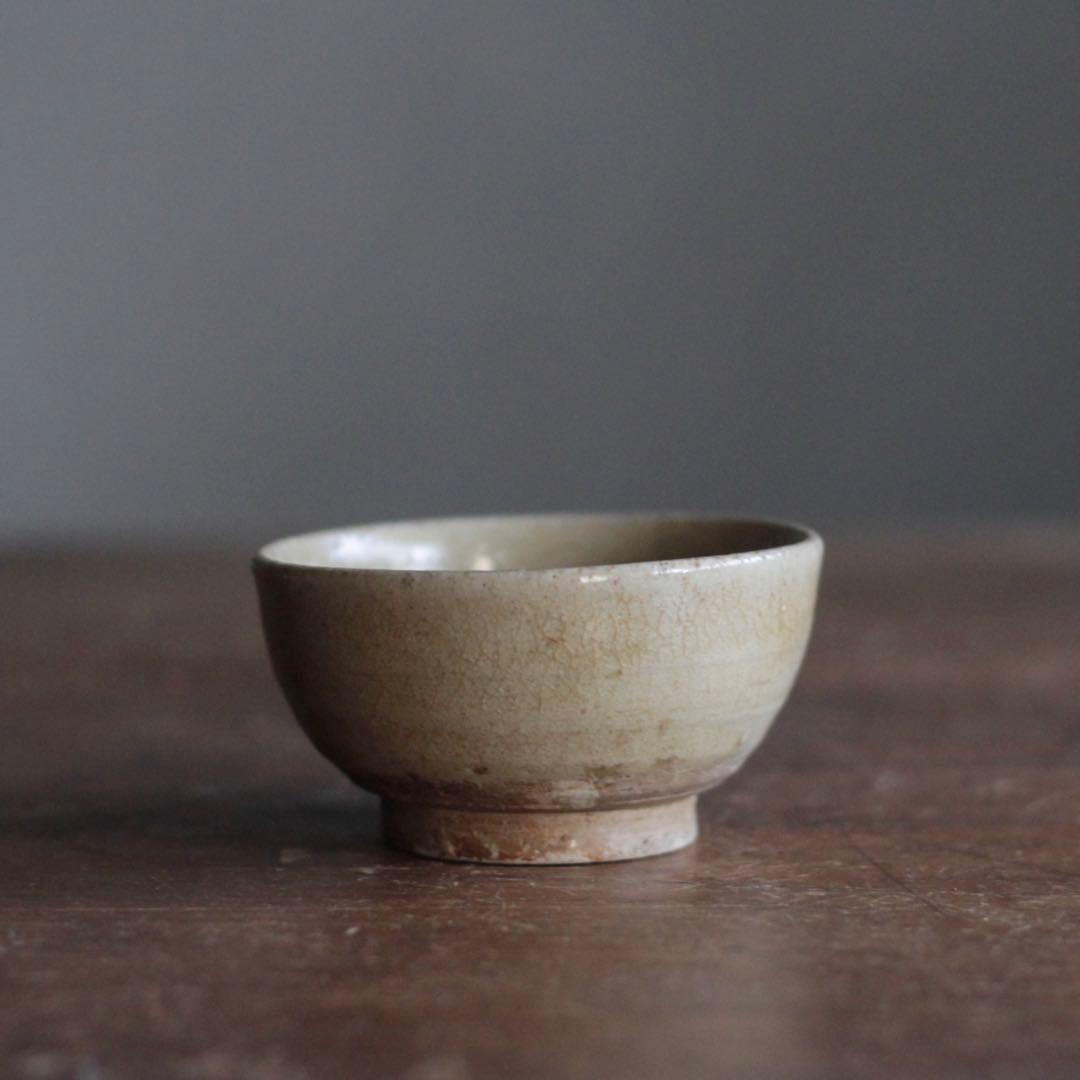 美濃 灰釉 盃 酒器 ぐい呑み 古美術 古道具 アンティーク