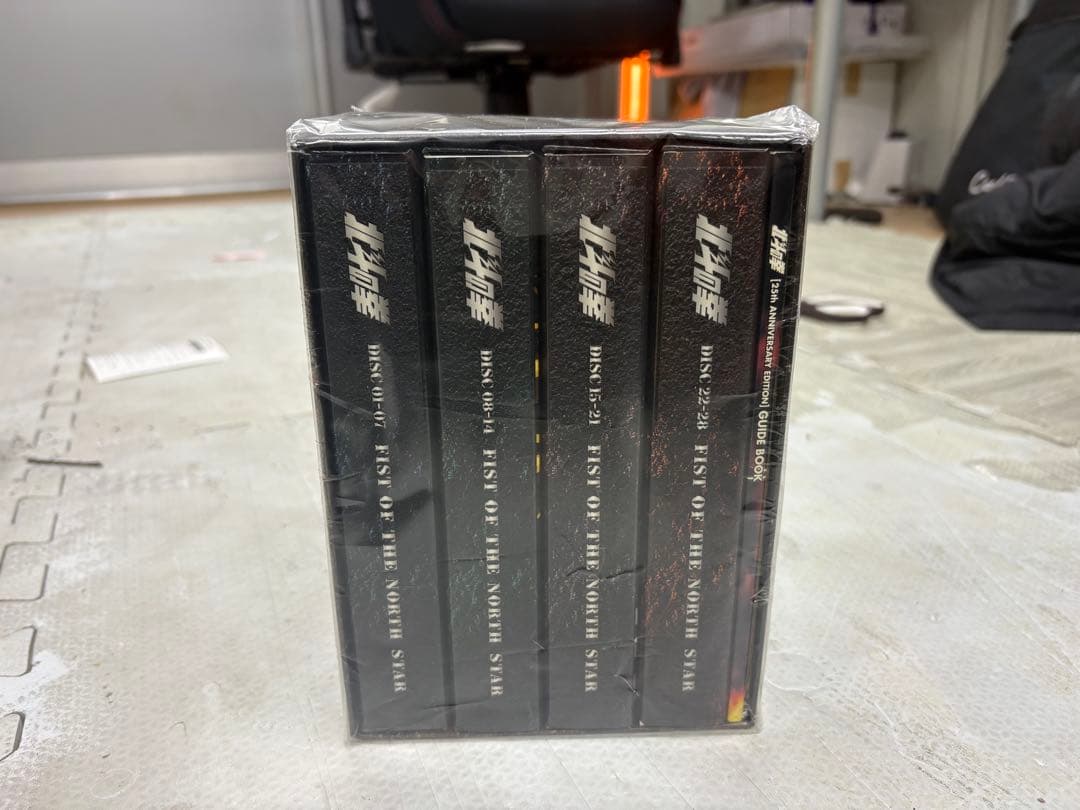 北斗の拳 25周年記念　DVD-BOX フィギュア付　限定生産　美品　貴重