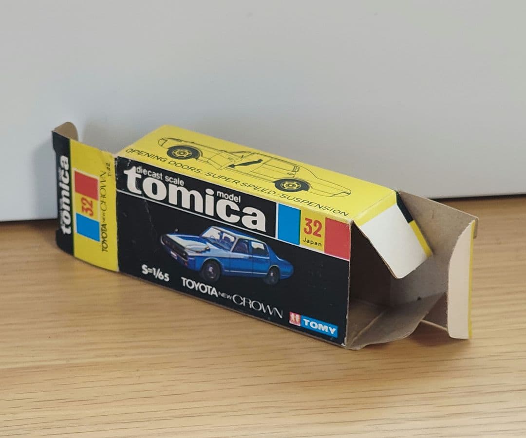 TOMICA　トミカ　ニュークラウン　白シート　1Eホイール　箱付き