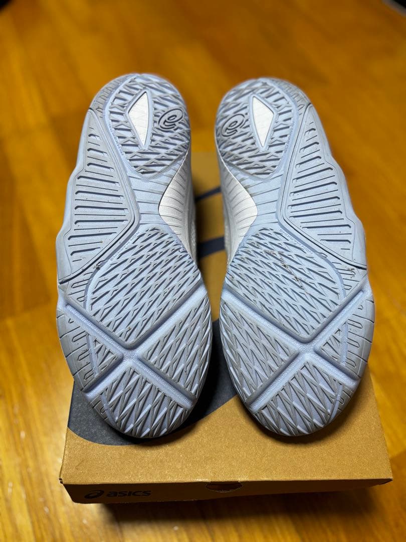 アシックスバッシュ　アンプレアルスlow2 26.5センチ