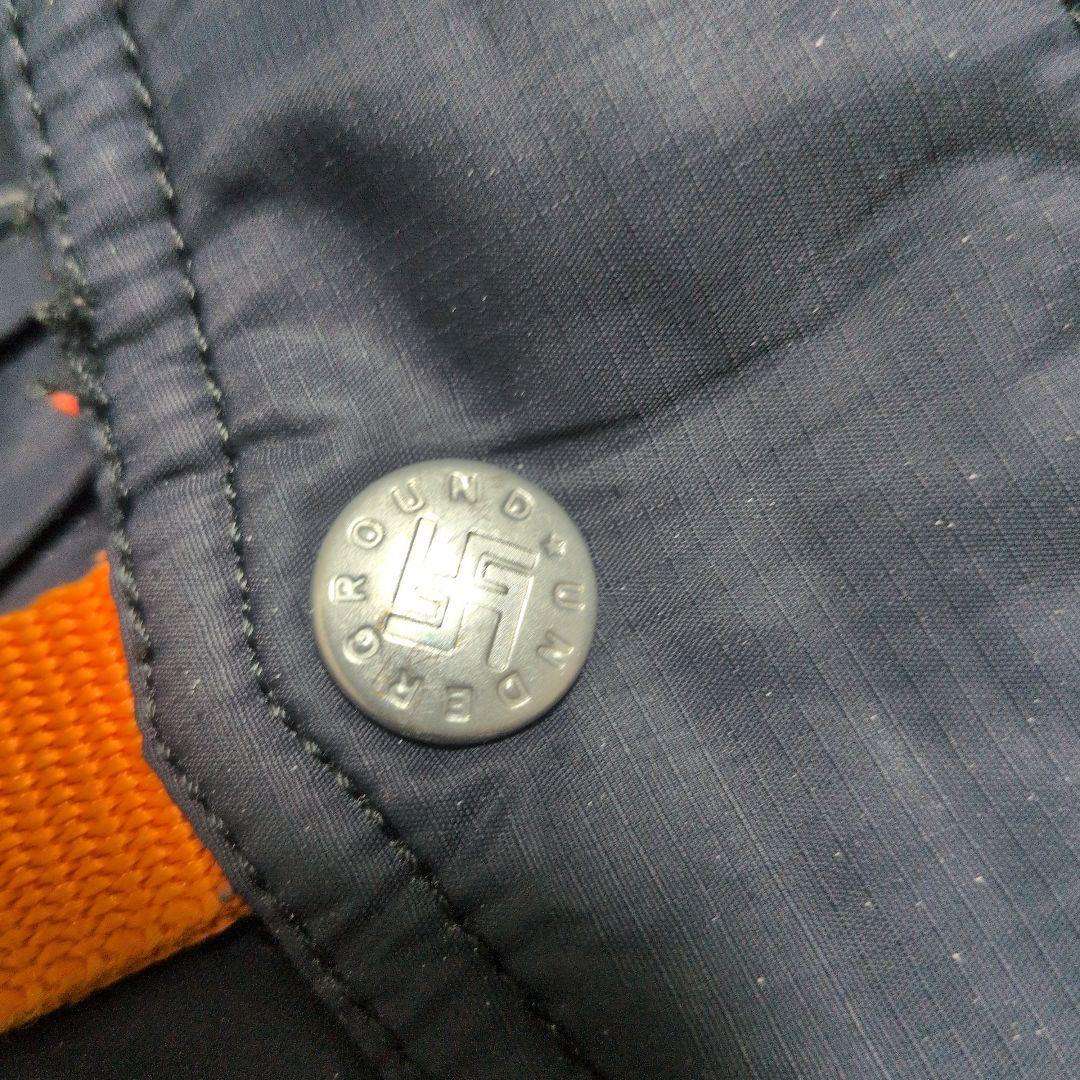 ブラック キルティングジャケット フード付き