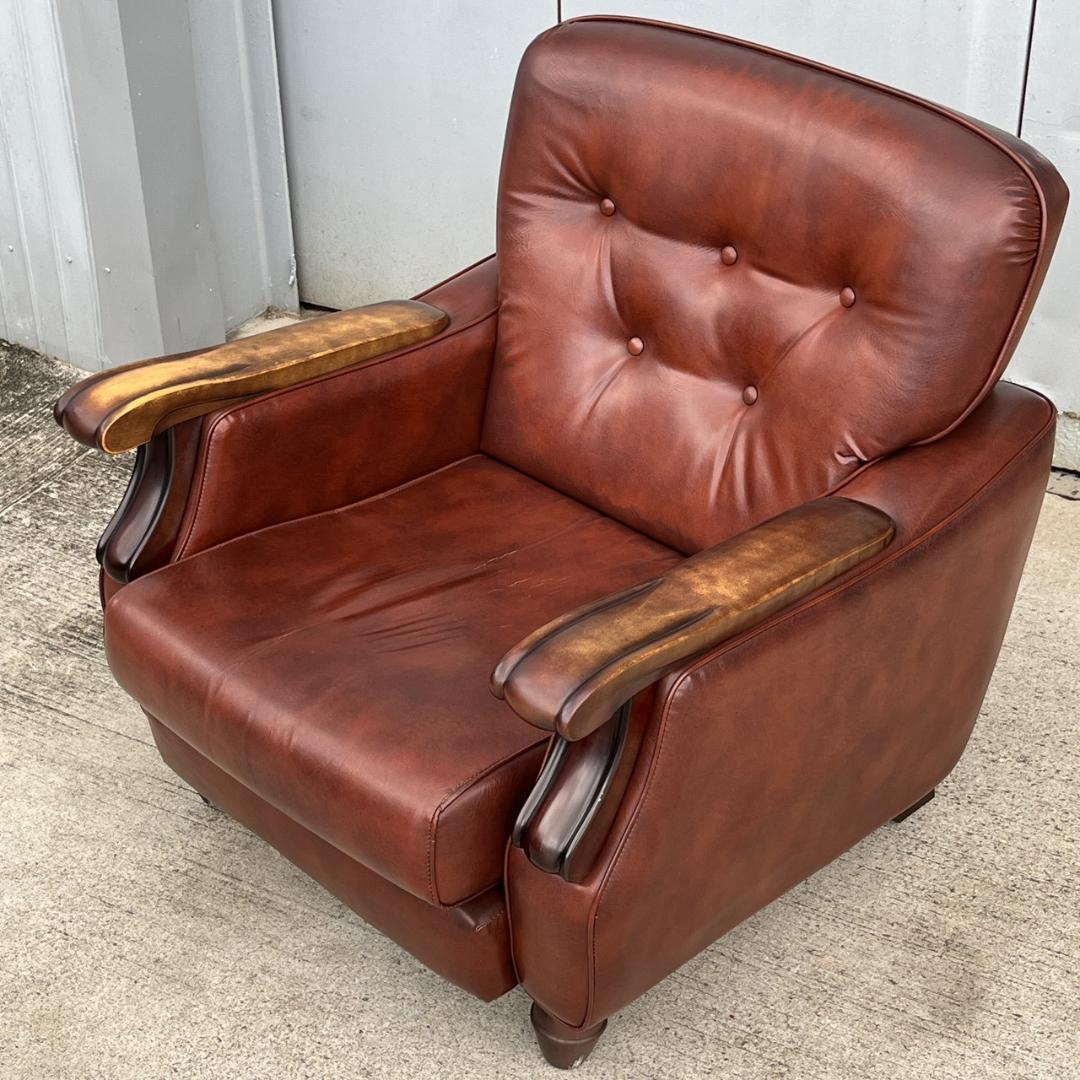 【送料無料】西洋アンティーク レザー 1人掛けソファ ロビーチェア 昭和レトロ