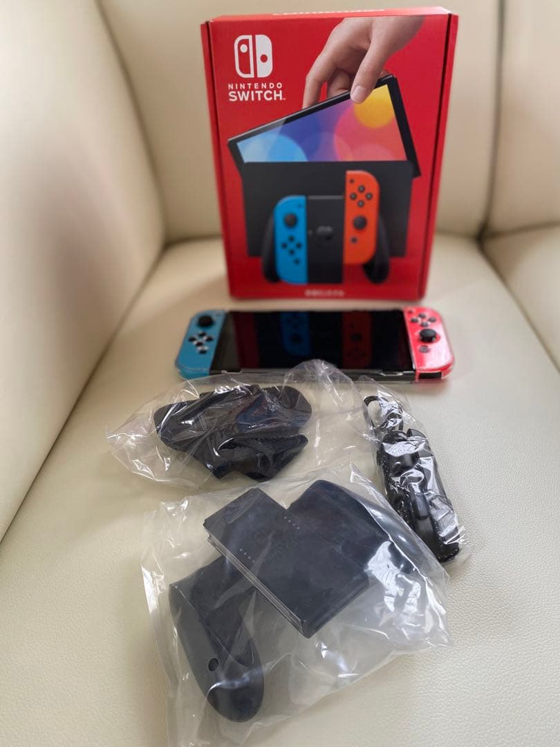 Switch本体有機ELとSportsソフト付き