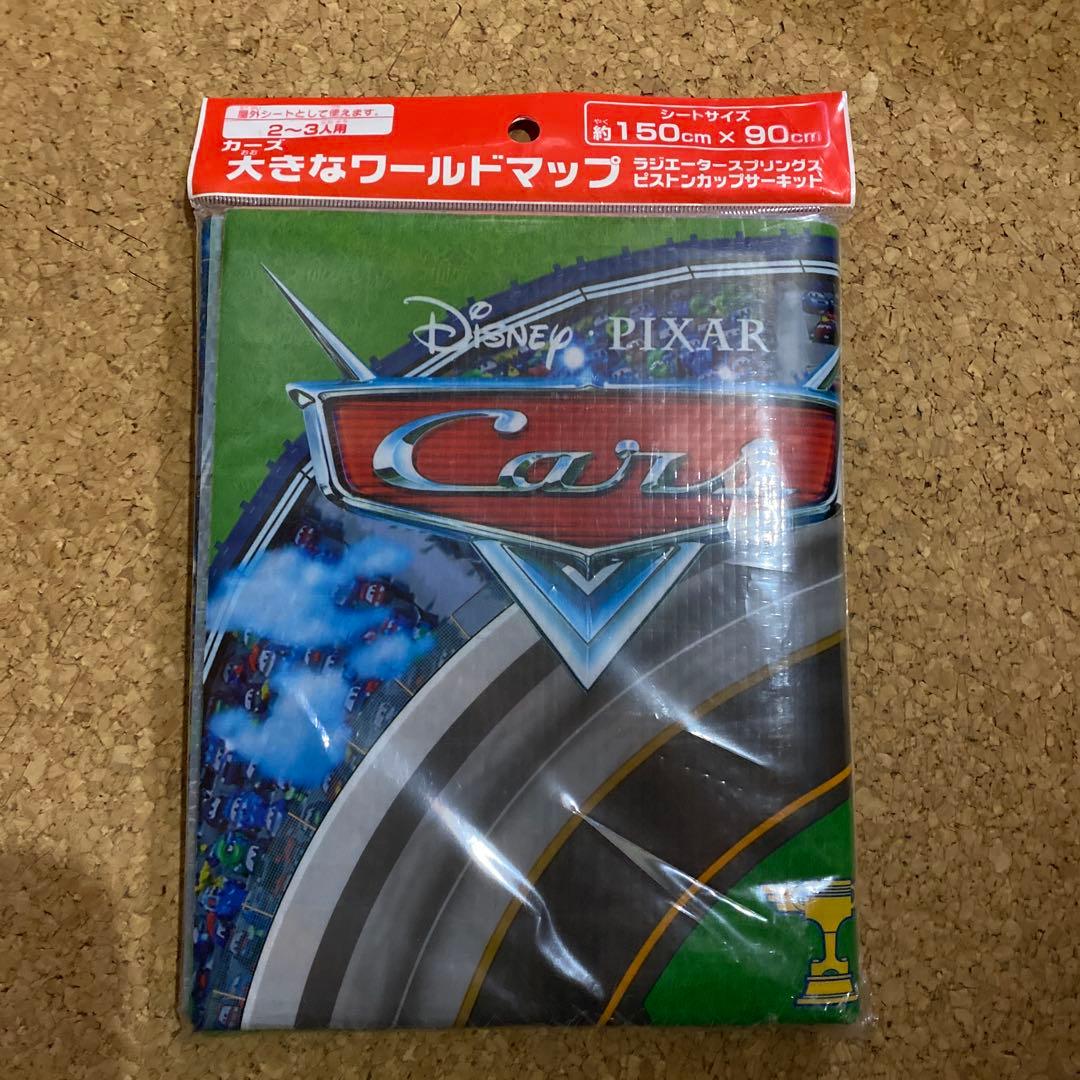 カーズ2 合計18台　マテル社15台＋3台＋大きなワールドマップ