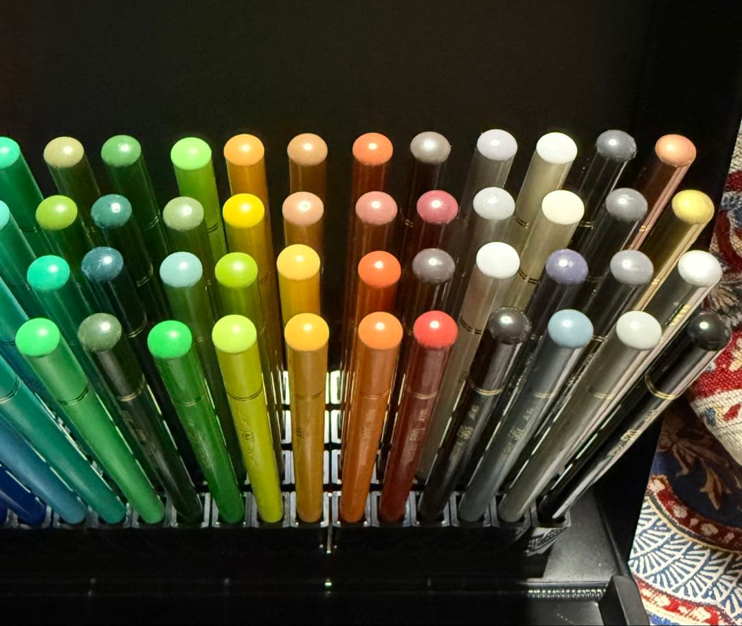 【美品】 uni 色鉛筆 ユニカラー 100色