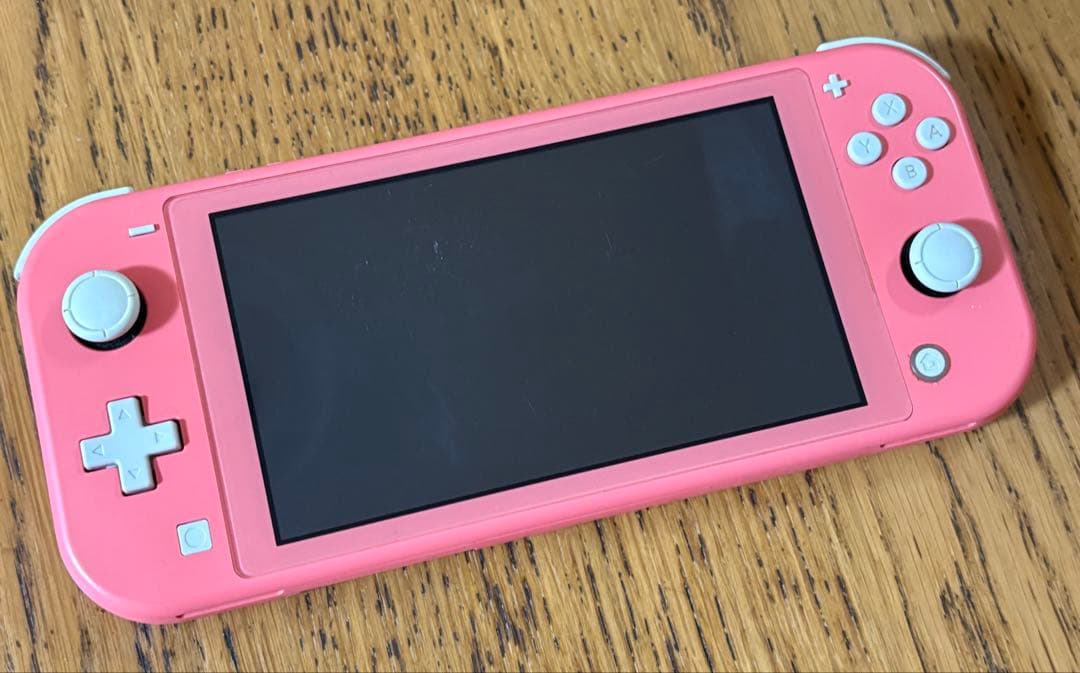 9/23のみ値下げ【中古】Nintendo Switch Lite コーラル