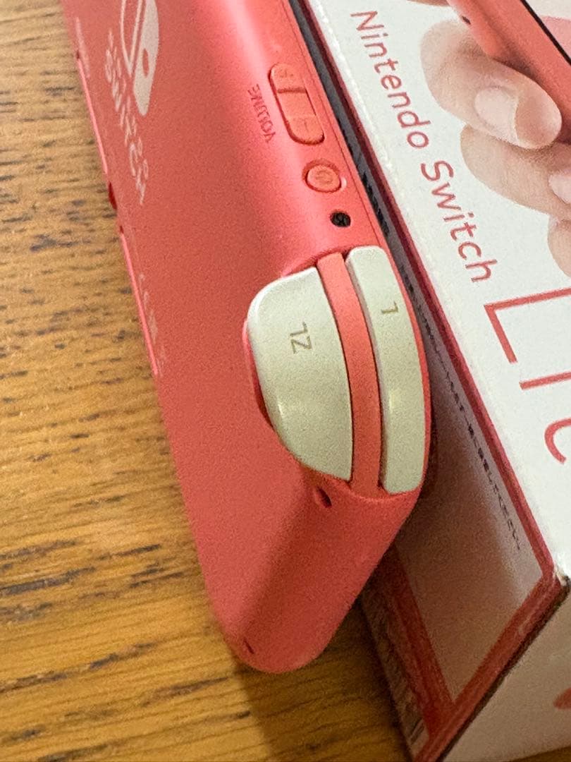 9/23のみ値下げ【中古】Nintendo Switch Lite コーラル