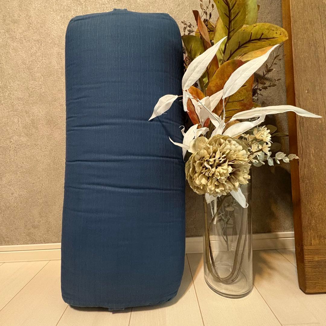 【送料込】ヨガワークス ボルスター ダークブルー Yogaworks