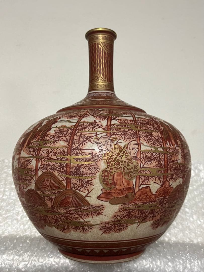 花瓶　金彩赤絵　湖東焼