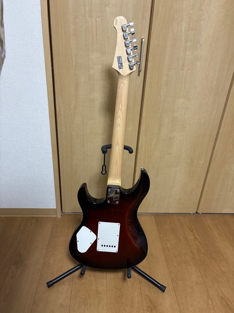 ヤマハ(YAMAHA) エレキギター PACIFICA112V