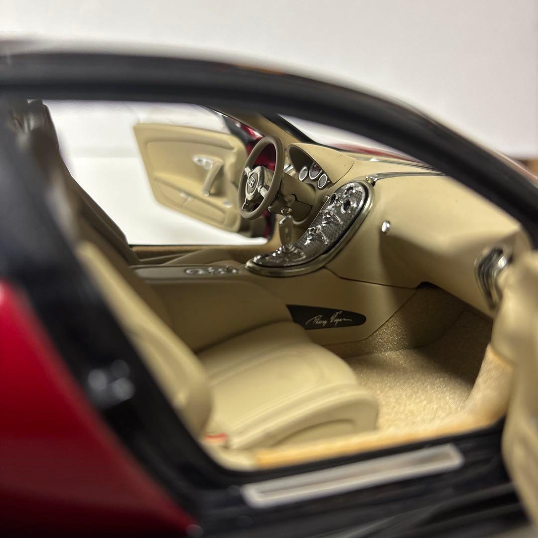 ミニカー BUGATTI VEYRON