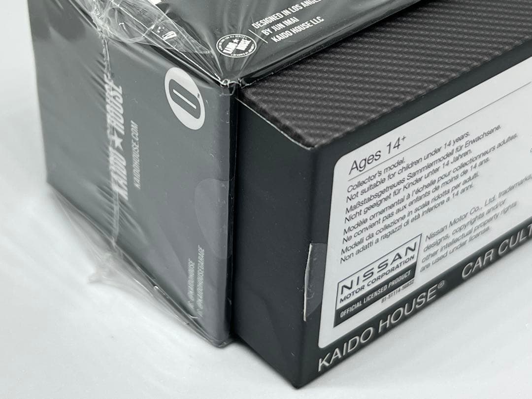 MINI GT KAIDO HOUSE DATSUNフルカーボン　チェイス