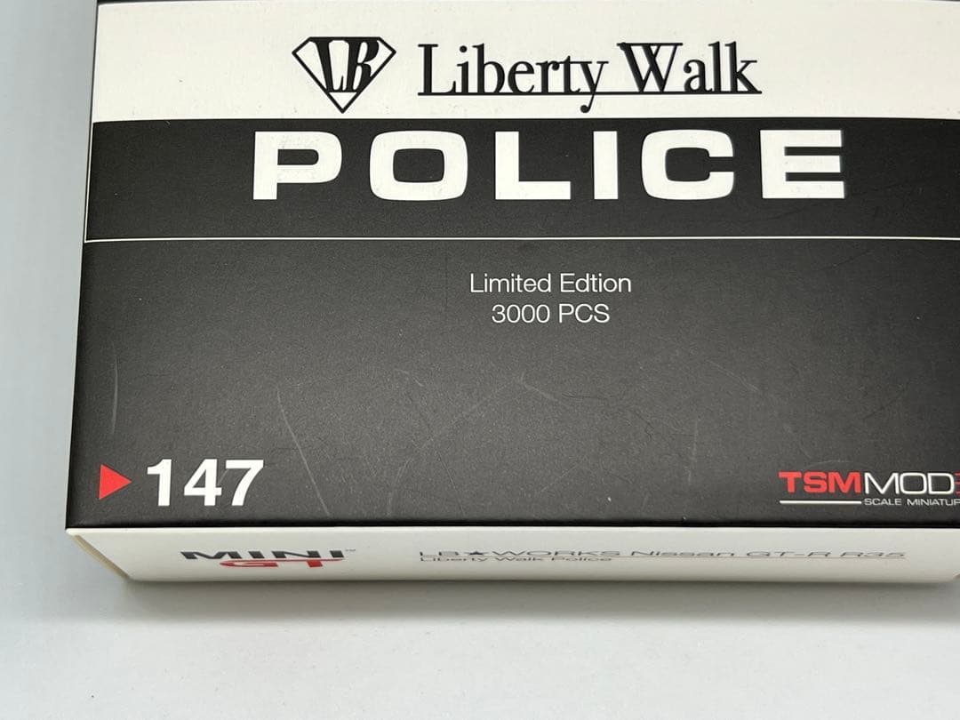 MINI GT LB★WORKS NISSAN GT-R R35 POLICE