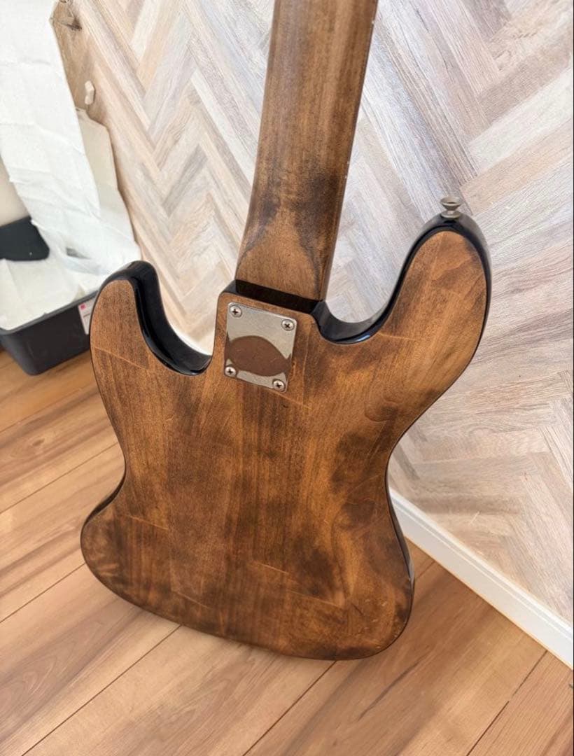 ダンカン搭載 Squire Affinity Jazz Bass V カスタム品