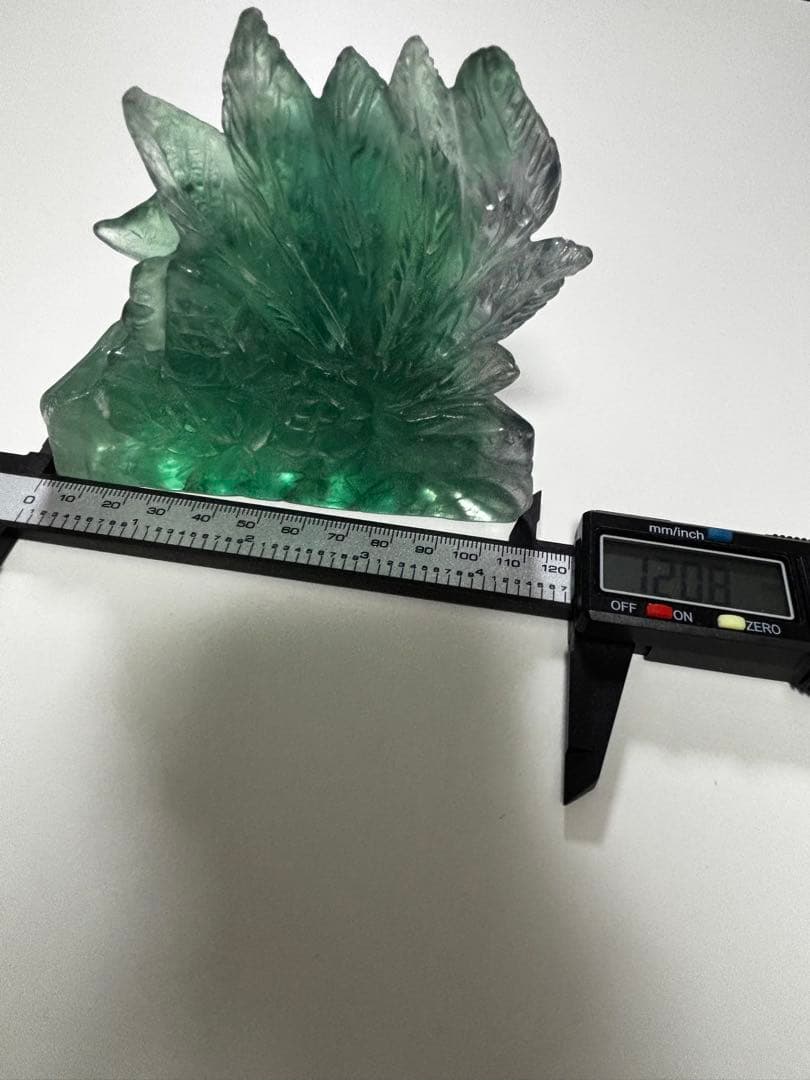 フロライト九尾置き物天然石