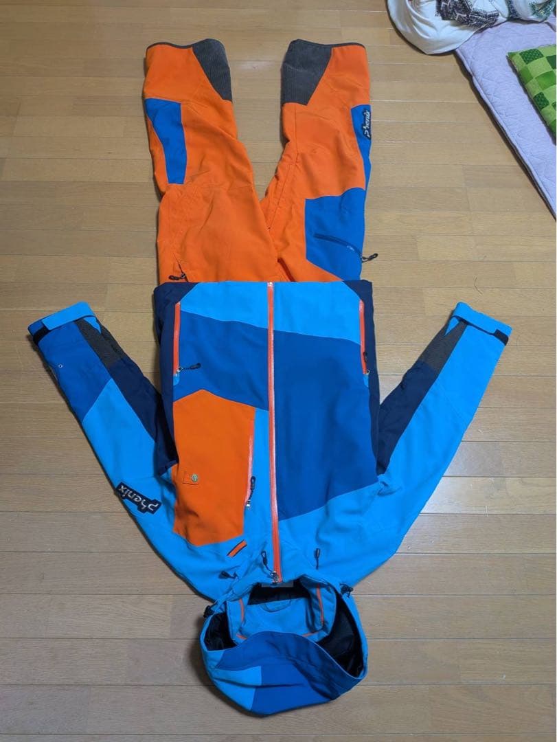 fenixスキーウェア上下　青/オレンジ 上:Sサイズ　下:Mサイズ