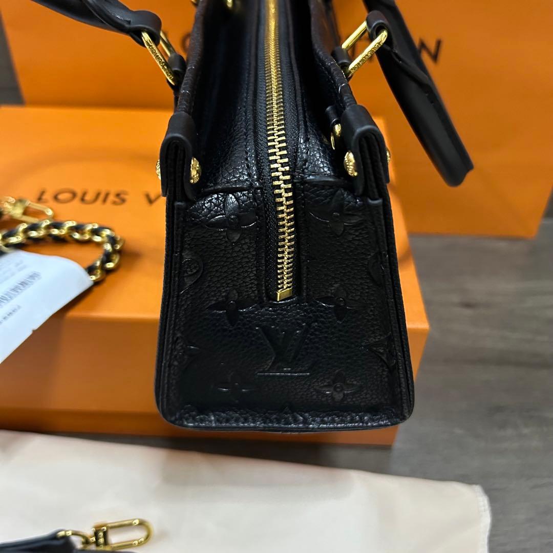 年末年始価格【実写画像】 ブラック ミニハンドバッグ