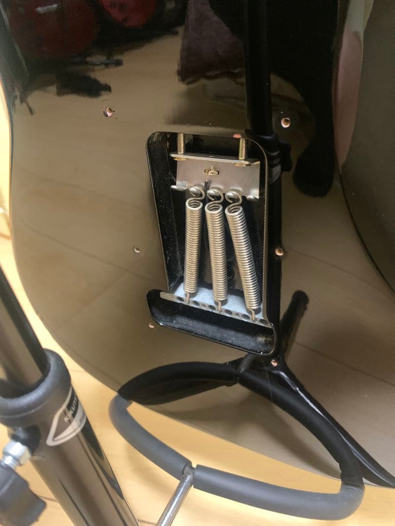 Fender Japan ST72-55アッセンブリーに載せ替えたSquier