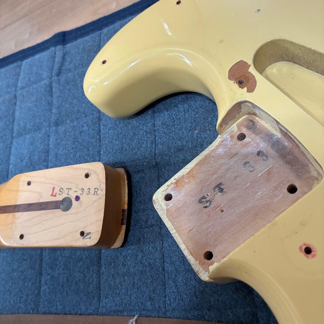 fender Japan ST-33 ボディ　ネックのみ　現状