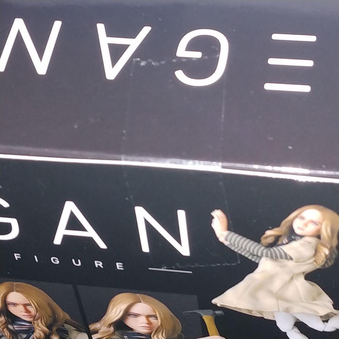 MAFEX マフェックス M3GAN ミーガン メディコム・トイ フィギュア