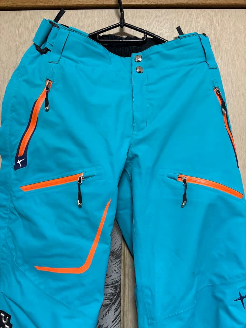 【極美品】phenix グレー ブルー　スキーウェア パンツ　フード　上下セット