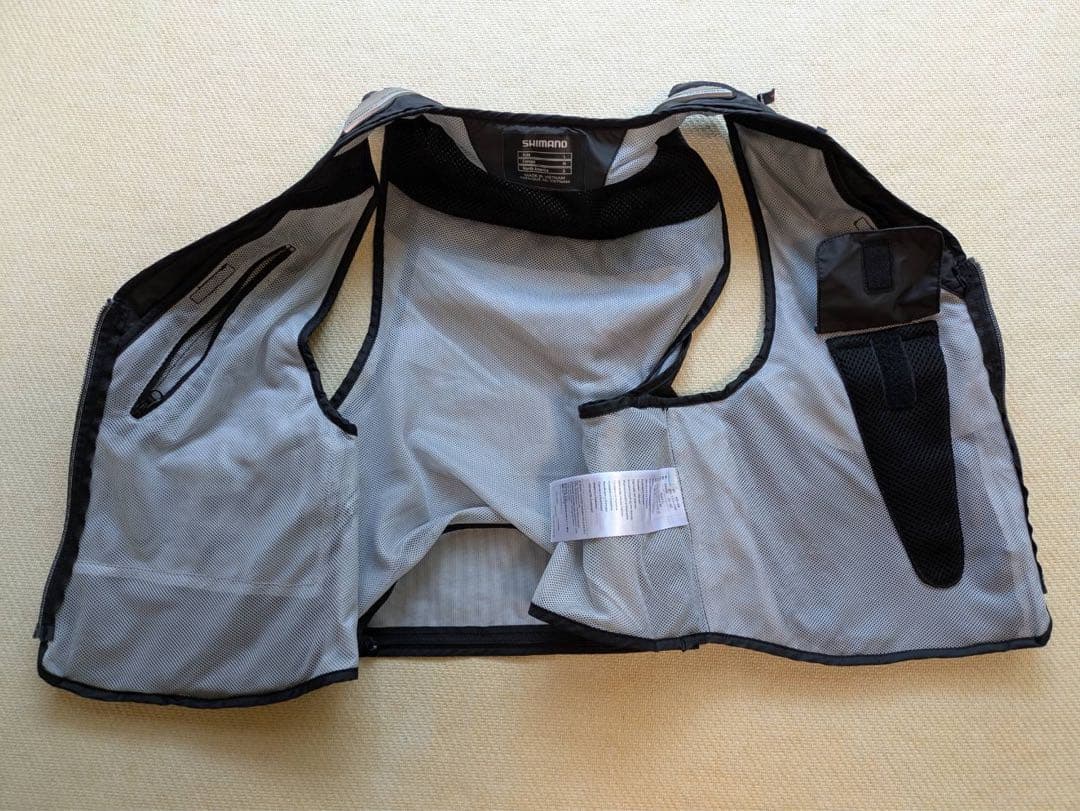 鮎ベスト　SHIMANO 2way ショートベスト　VE-022T